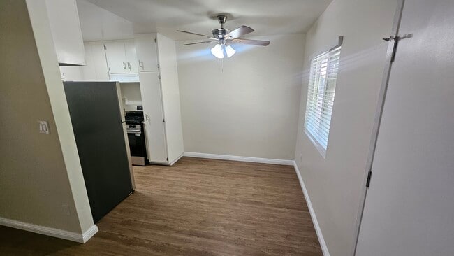 Foto del edificio - 815 Benton Wy