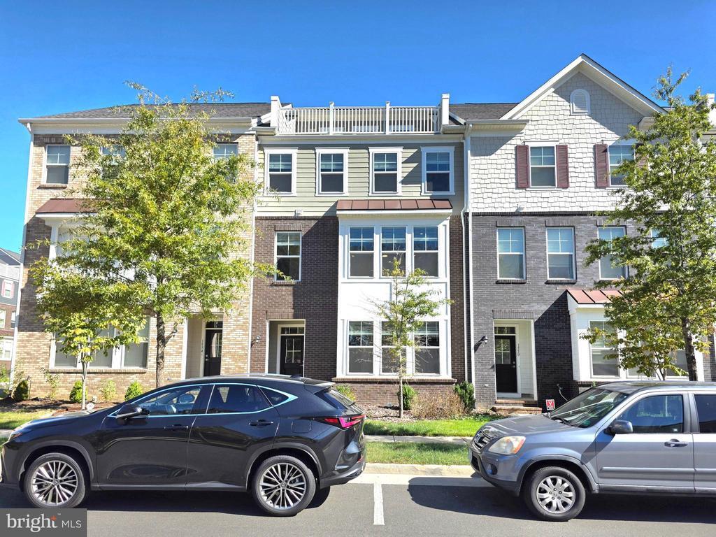 Foto principal - 1552 Meadowlark Glen Rd