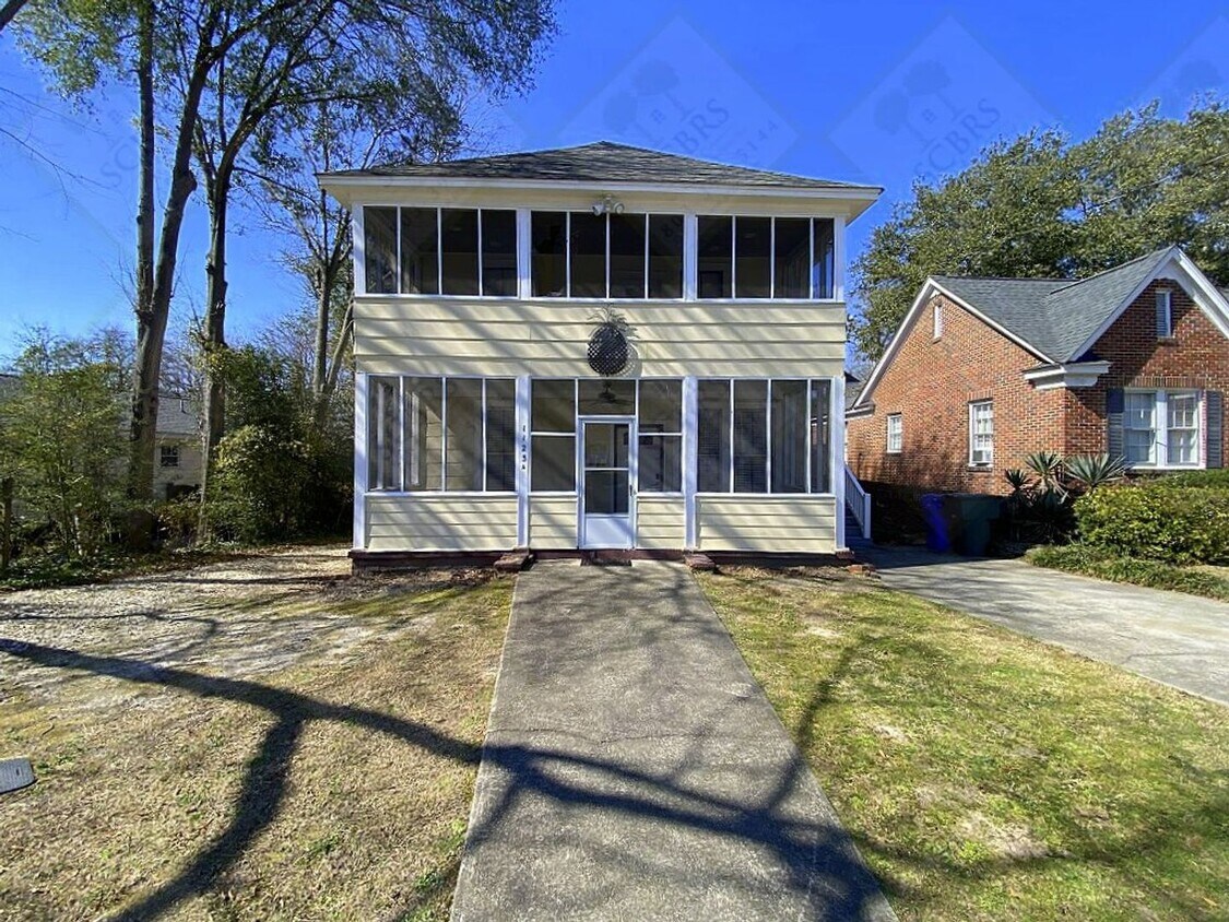 Primary Photo - Shandon Area 2 Bedroom, 2 Bath