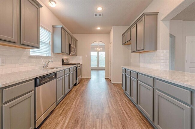 Foto del edificio - 1747 Cindy Ln