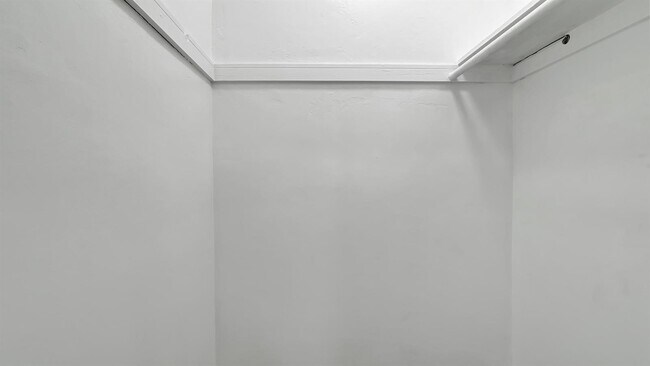 Foto del edificio - 11 NW 117th St