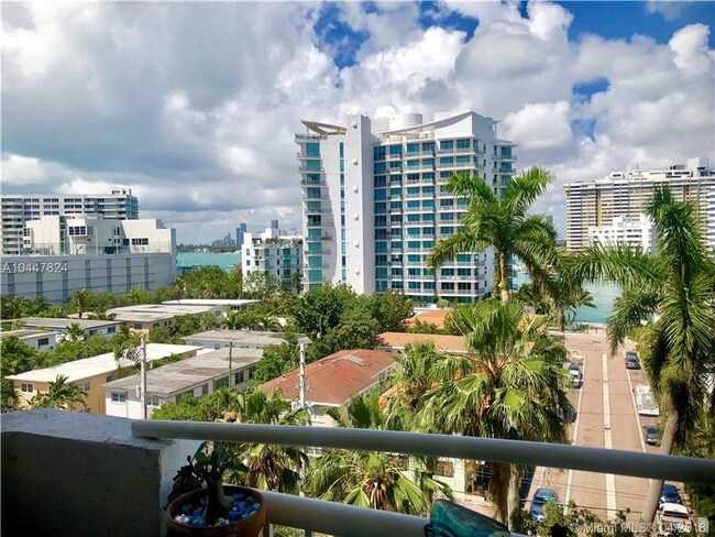 1621 Collins Ave Unit 706 Miami Beach Fl 33139 Apartment For Home Florida Miami Beach 1621 Collins Ave Unit 706 Primary Photo
