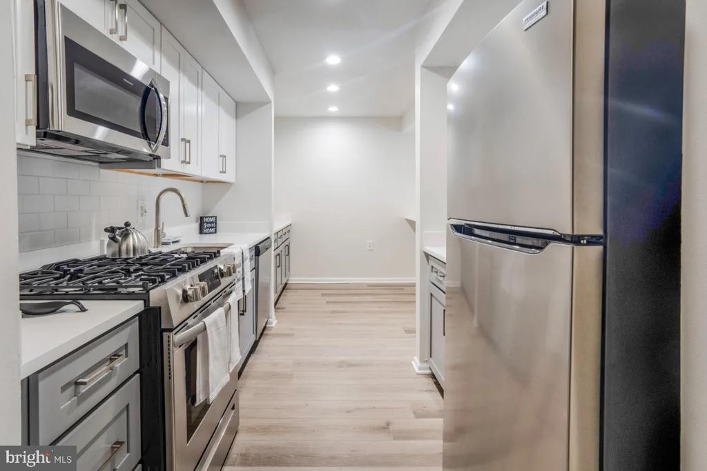 Foto principal - 1699 Yale Pl