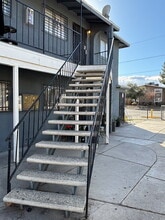 Building Photo - 1521 Cobb Ln