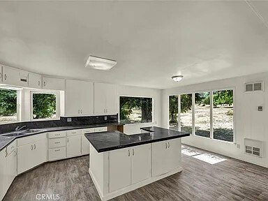 Building Photo - 22550 Shady Grove Rd