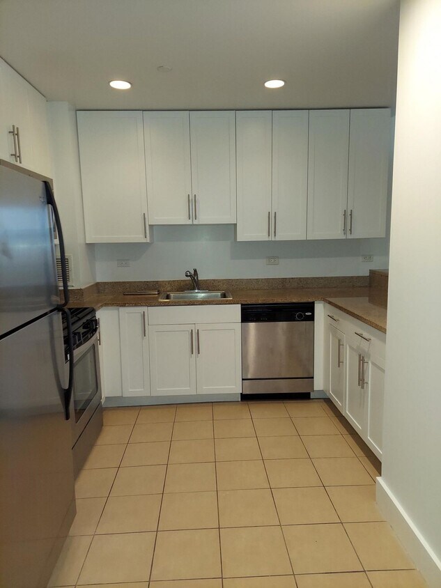 Foto principal - 97-45 Queens Blvd