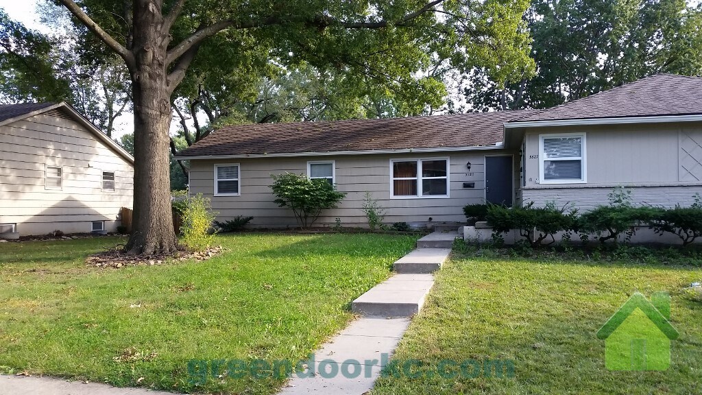 Primary Photo - 5525 W 97th St