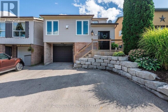 Building Photo - 133 Goldgate Crescent