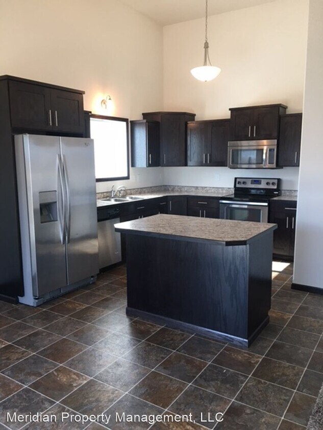 Building Photo - 3 br, 3 bath House - 1461 44th Ave S