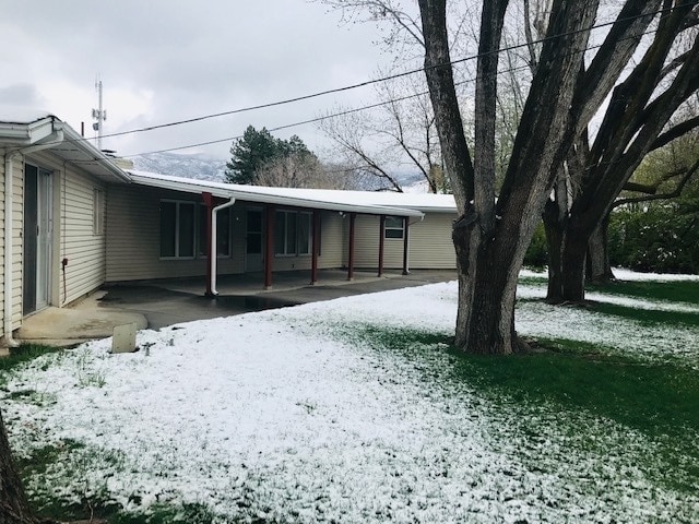 Building Photo - Beautiful single level home with fenced back yard
