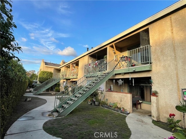 Building Photo - 3275 E Artesia Blvd