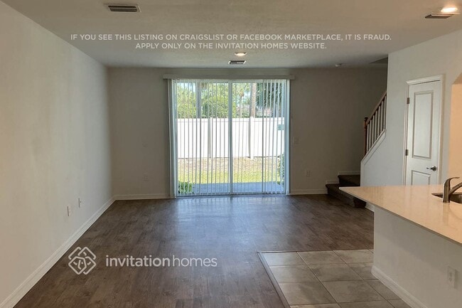 Building Photo - 9342 Cadence Ct