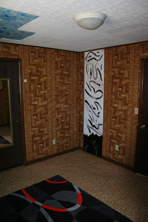 Building Photo - 2917 W Colorado Ave