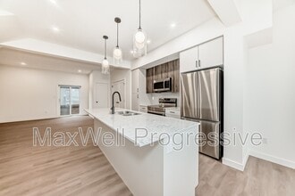 Building Photo - 15720-15103 103 Ave NW