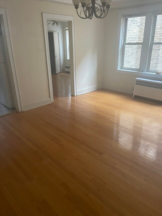 Foto del edificio - 6113 N Francisco Ave