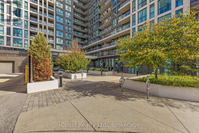 Building Photo - 80 Esther Lorrie Dr