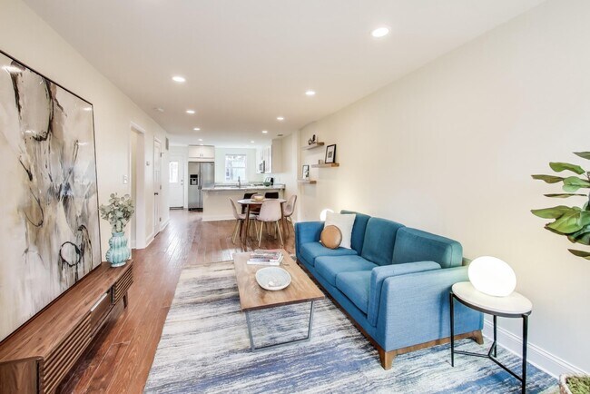 Foto del edificio - 629 Morton Pl NE