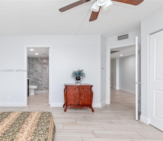 Foto del edificio - 1110 SW 125th Ave