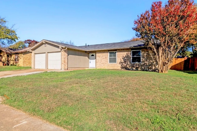 Building Photo - 1011 Shenandoah Dr
