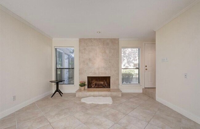 Building Photo - 2503 Bering Dr