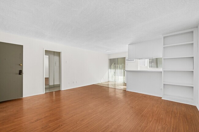 Foto del edificio - 1011 N Palm Ave