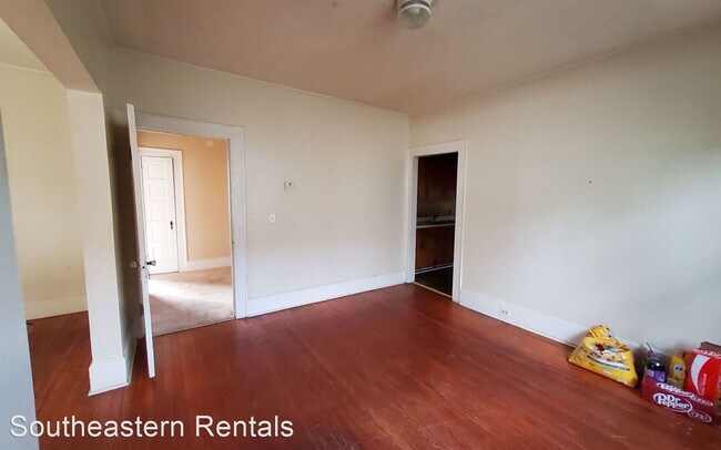 Building Photo - 3 br, 2 bath House - 36 S Washington St