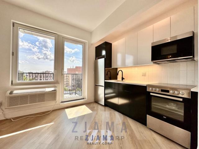 Foto principal - 2 bedroom in Brooklyn NY 11225