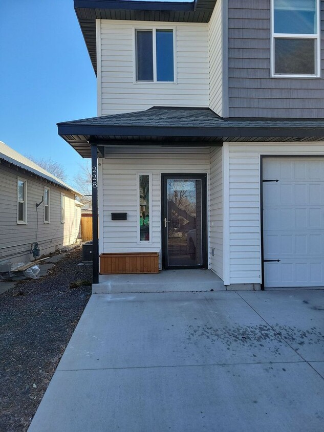 Foto principal - 228 Quincy St
