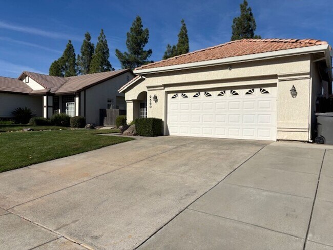 Foto del edificio - Amazing Single Story Home Located in Rosev...