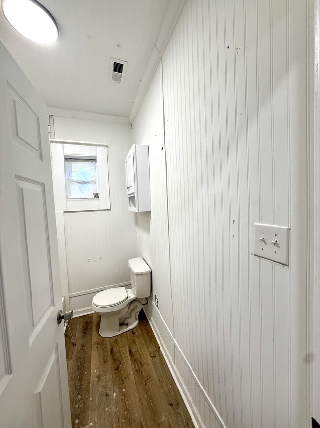 Foto del edificio - 410 Law St