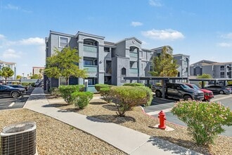 Building Photo - 6955 N Durango Dr