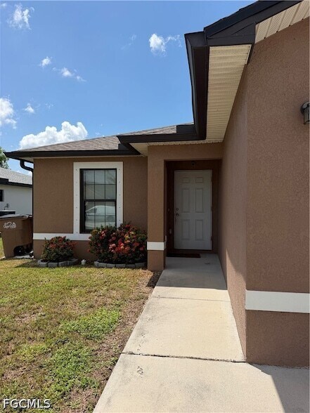 Foto del edificio - 1622 SW 33rd St