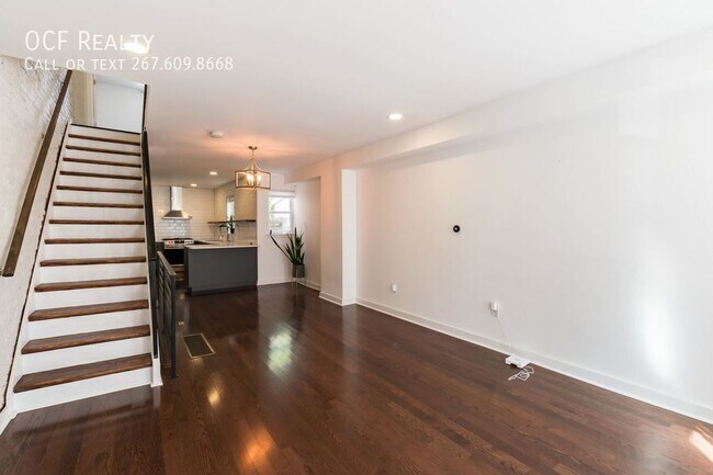 Foto del edificio - Two Bed Point Breeze Townhouse