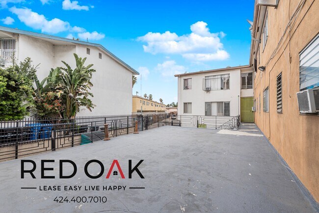 Foto del edificio - 3867-3881 Potomac Ave
