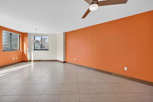 Foto del edificio - 110 N Federal Hwy