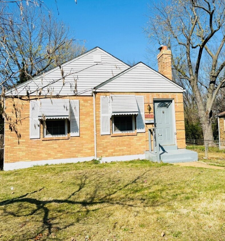 Primary Photo - 3 Bedroom