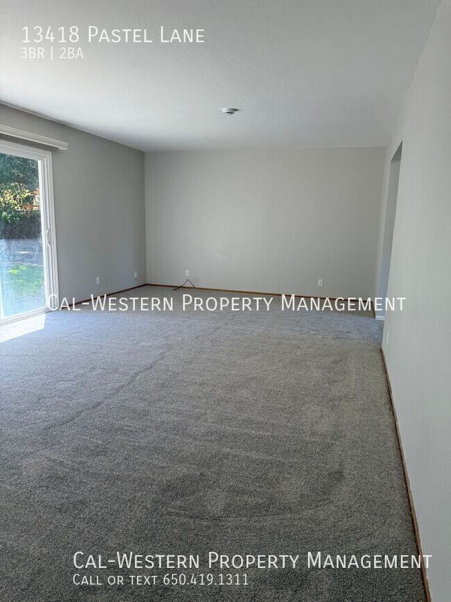 Foto del edificio - 13418 Pastel Ln