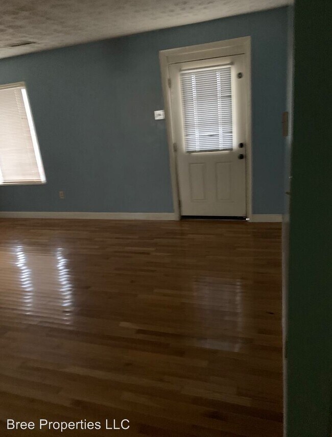 Foto del edificio - 719-721 Fariston Rd