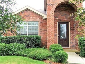 Building Photo - 1111 Johnson Dr