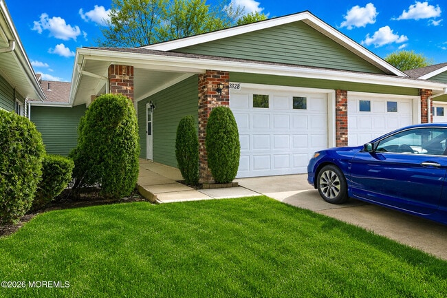 Building Photo - 332B Quinton Dr