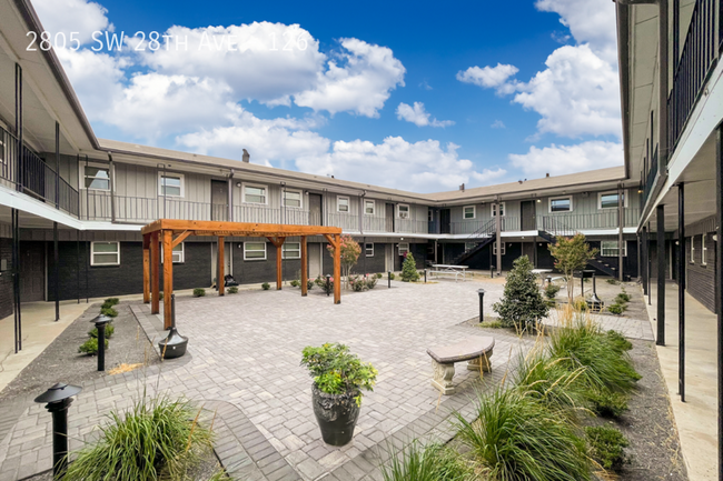 Building Photo - Fircrest Apartments