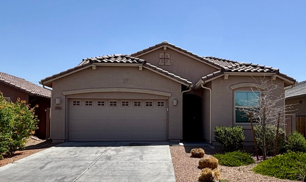 Primary Photo - 7411 N 123rd Dr