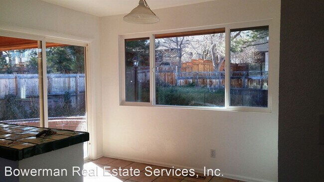 Building Photo - 4 br, 2 bath House - 1125 Claremont Drive