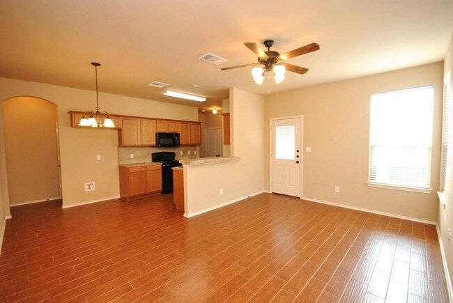Building Photo - 1516 Muirfield Bend Dr