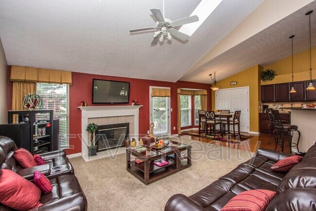 Building Photo - 9475 Wayne Brown Dr
