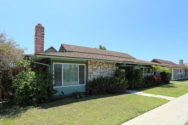Building Photo - 7652 Volga Dr