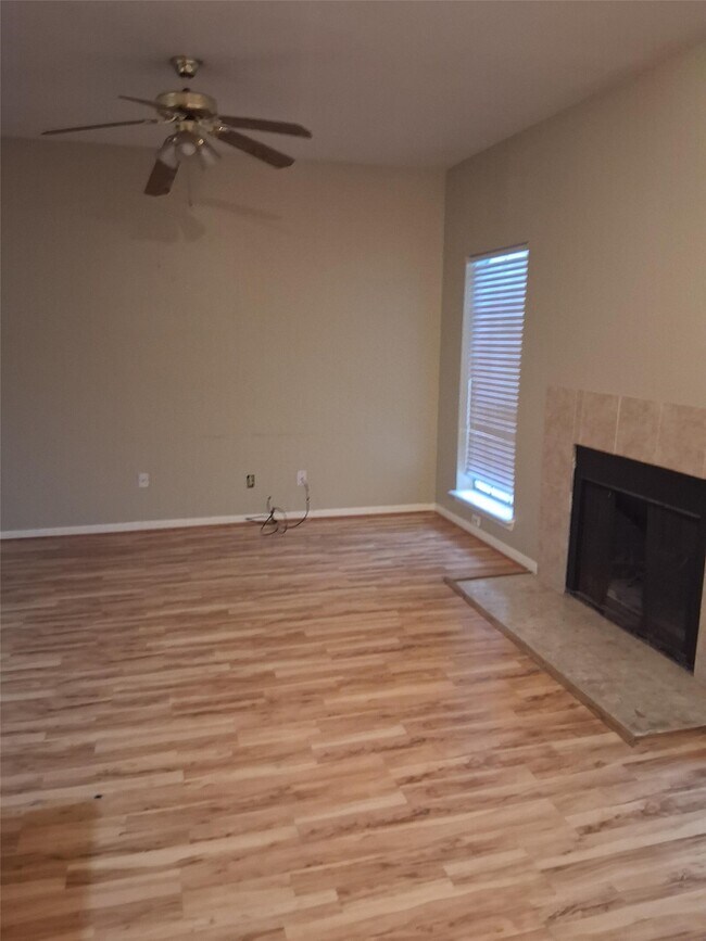 Foto del edificio - 7364 Regency Square Ct