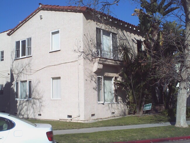 Building Photo - 4103 1/2 Garthwaite Ave