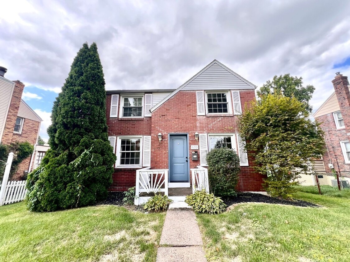Primary Photo - Sewickley - 3 Bedroom 2 Bathroom - Charmin...