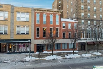 Building Photo - 109 S Centre St